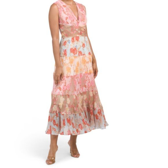 Dalia Macphee | Dresses | Dalia Macphee Vneck Floral Maxi Dress With ...